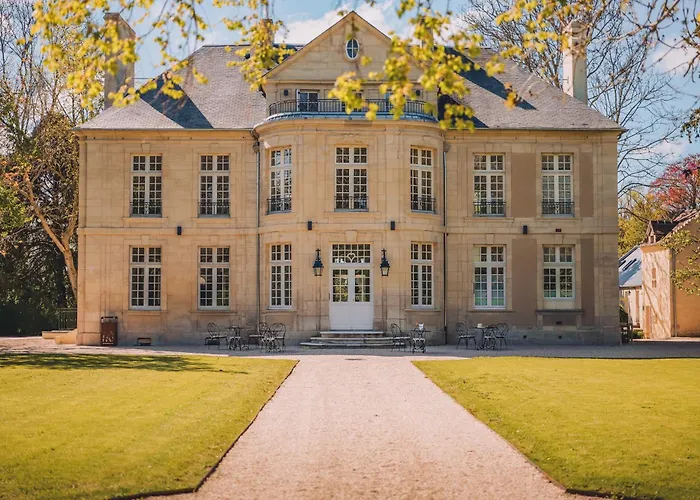 Chateau Hotel - Domaine De Coeurmandie